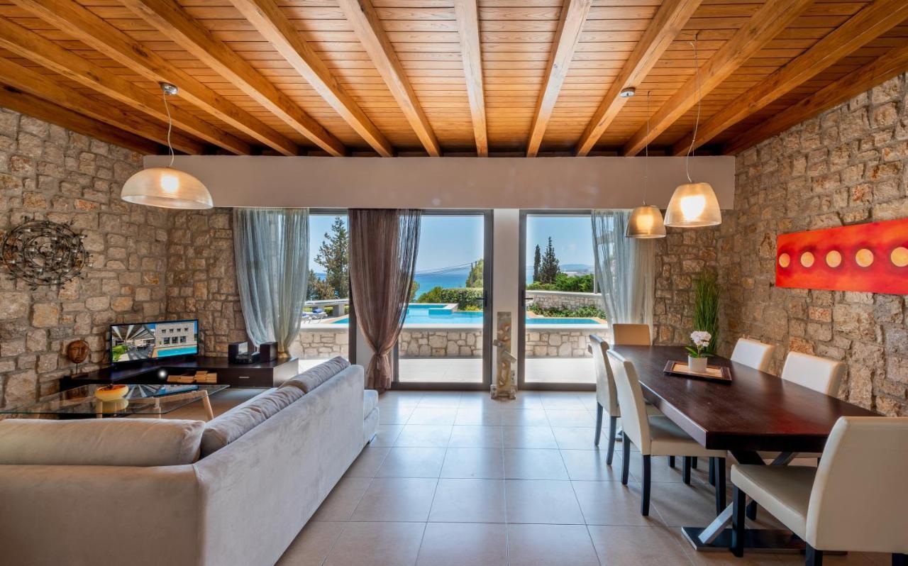 Villa Costamare - Enjoy Lazy Days On The Private Pool-Jacuzzi Pefki  Bagian luar foto