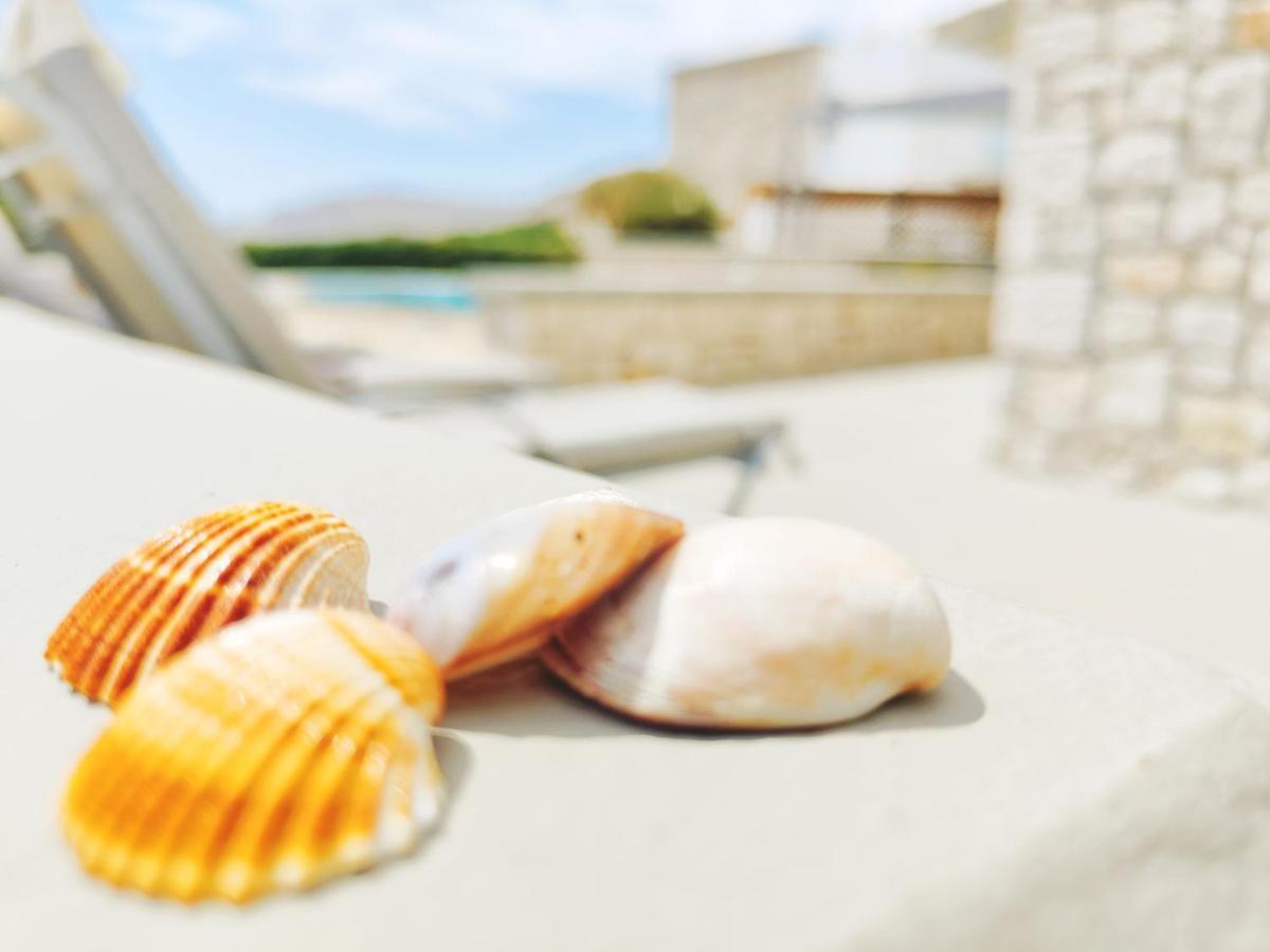 Villa Costamare - Enjoy Lazy Days On The Private Pool-Jacuzzi Pefki  Bagian luar foto