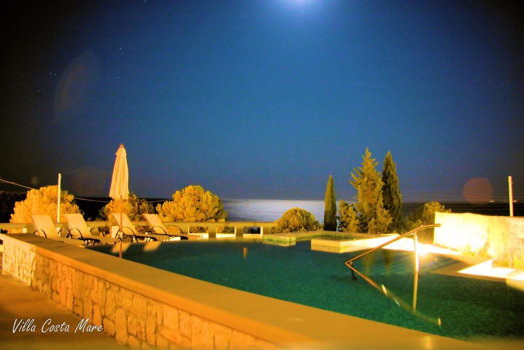 Villa Costamare - Enjoy Lazy Days On The Private Pool-Jacuzzi Pefki  Ruang foto